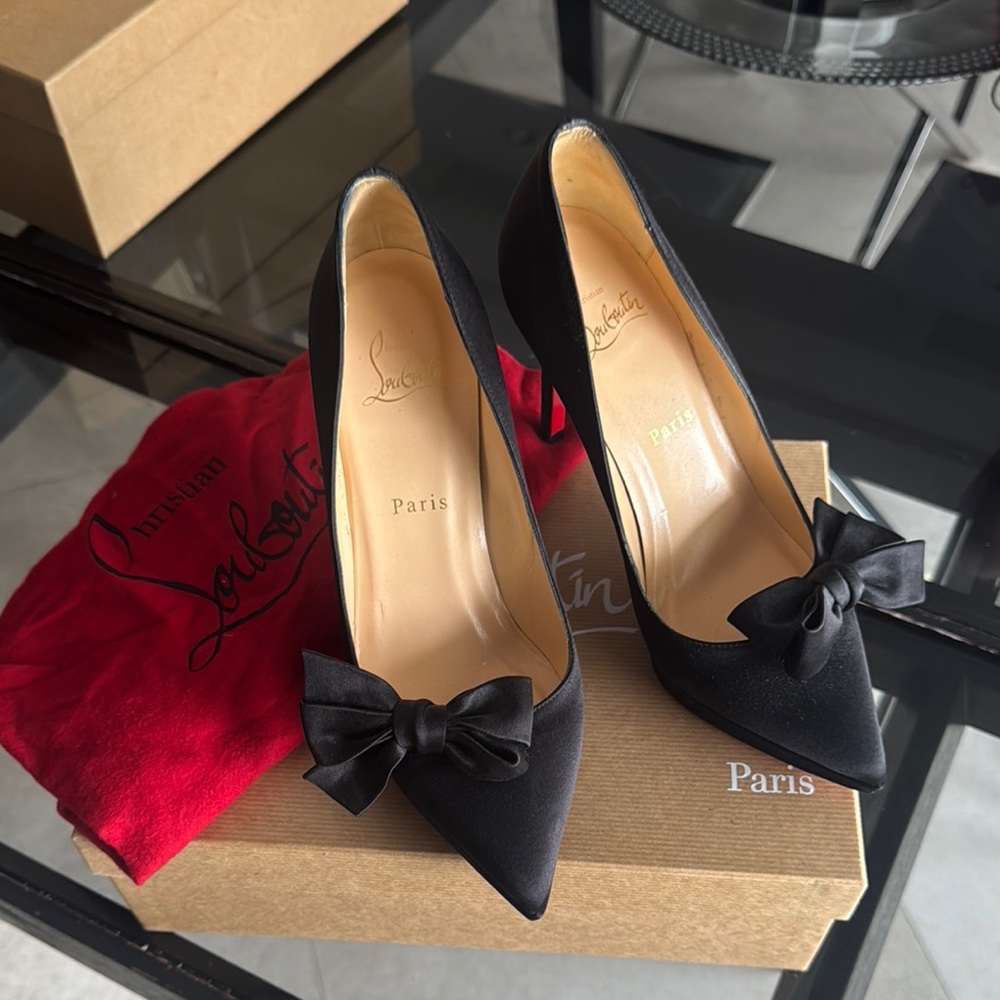 BRAND NEW Christian Louboutin Black Stiletto Heels